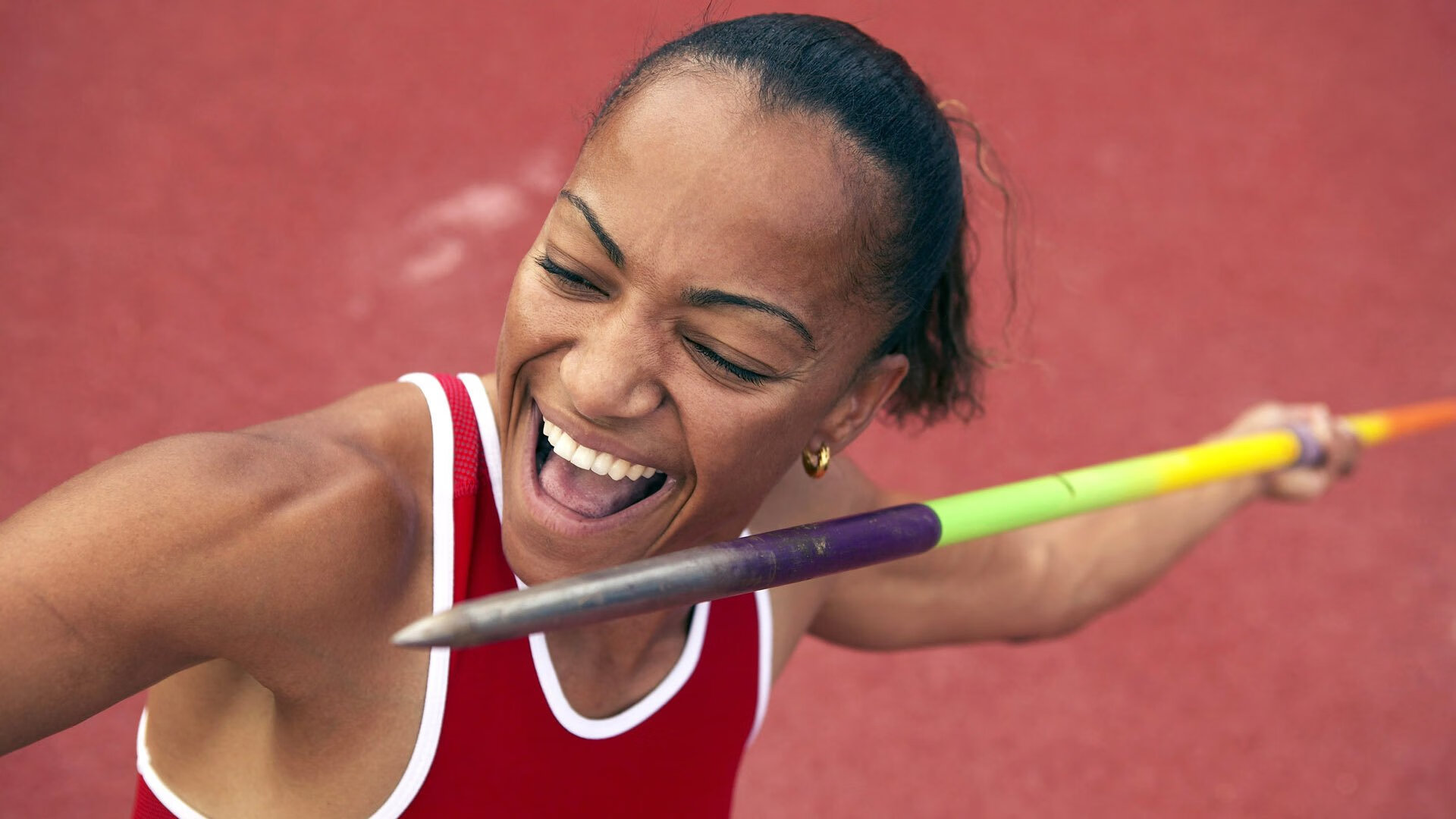 曼联收割希腊,奥利维耶在奥运周期关键战接管比赛,一场跨越足球与篮球的胜利隐喻