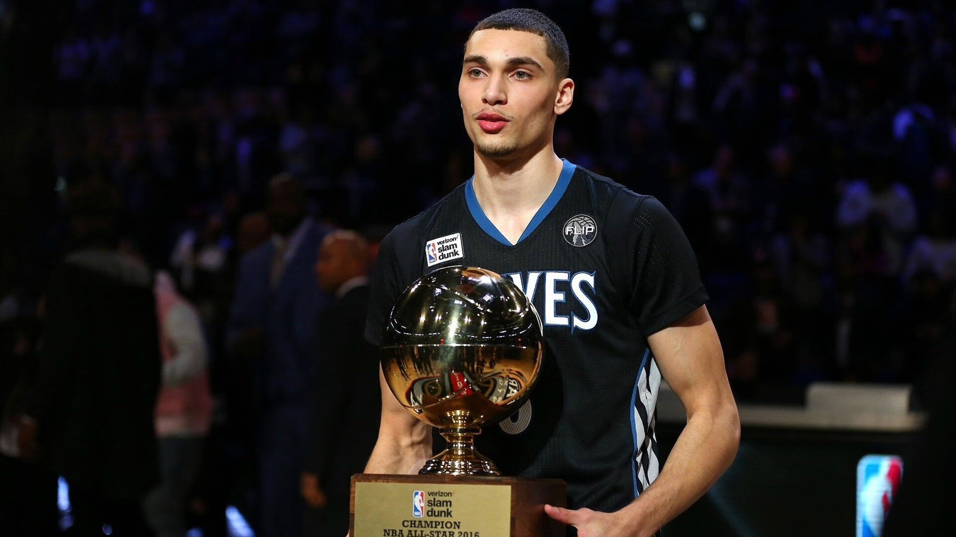 小贾伦单骑破阵,篮网一波流带走辽宁,中国篮球的体系之困浮出水面